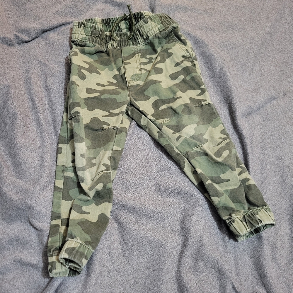 Kids Camouflage Jogger Pants 2T Garanimals Toodler